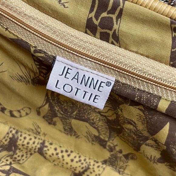 JEANNIE LOTTIE • Woven Rattan Clutch with Bamboo Handles • ALMOST NEW! - Picture 2 of 13